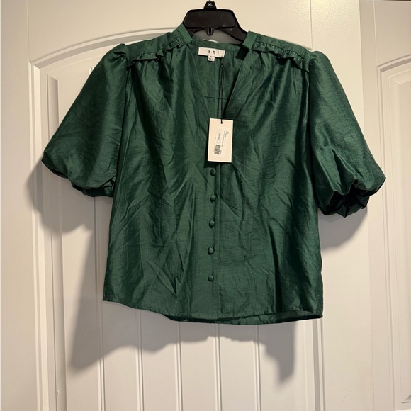THML Emerald Puff-Sleeve Button-Front Top - Picture 2 of 9